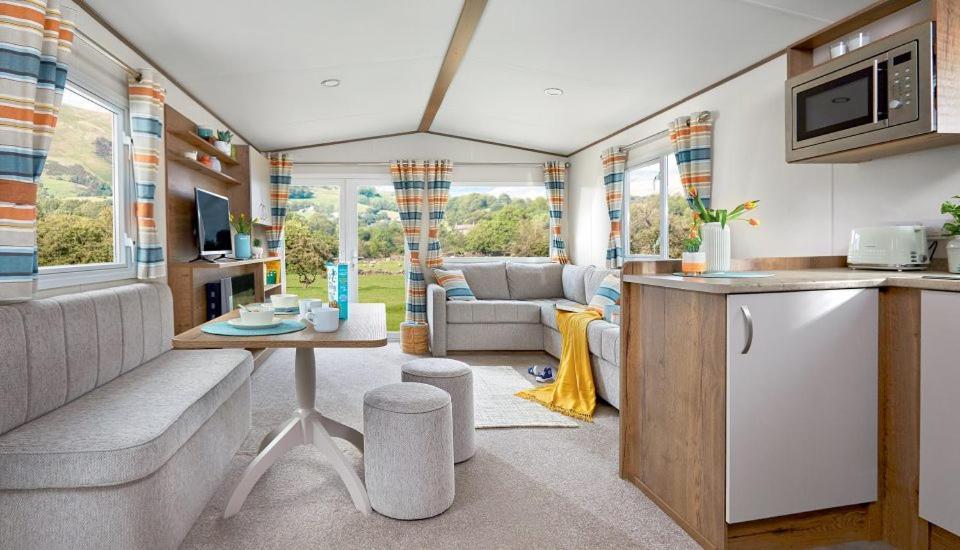 Waters Edge Villa Cirencester Kültér fotó
