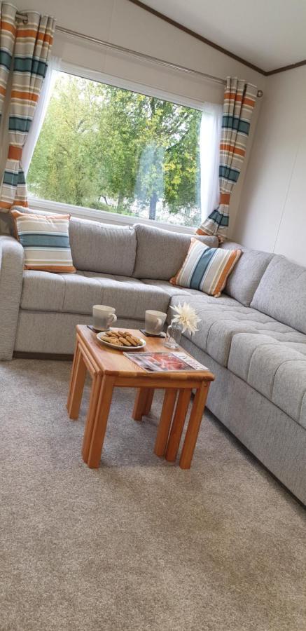 Waters Edge Villa Cirencester Kültér fotó